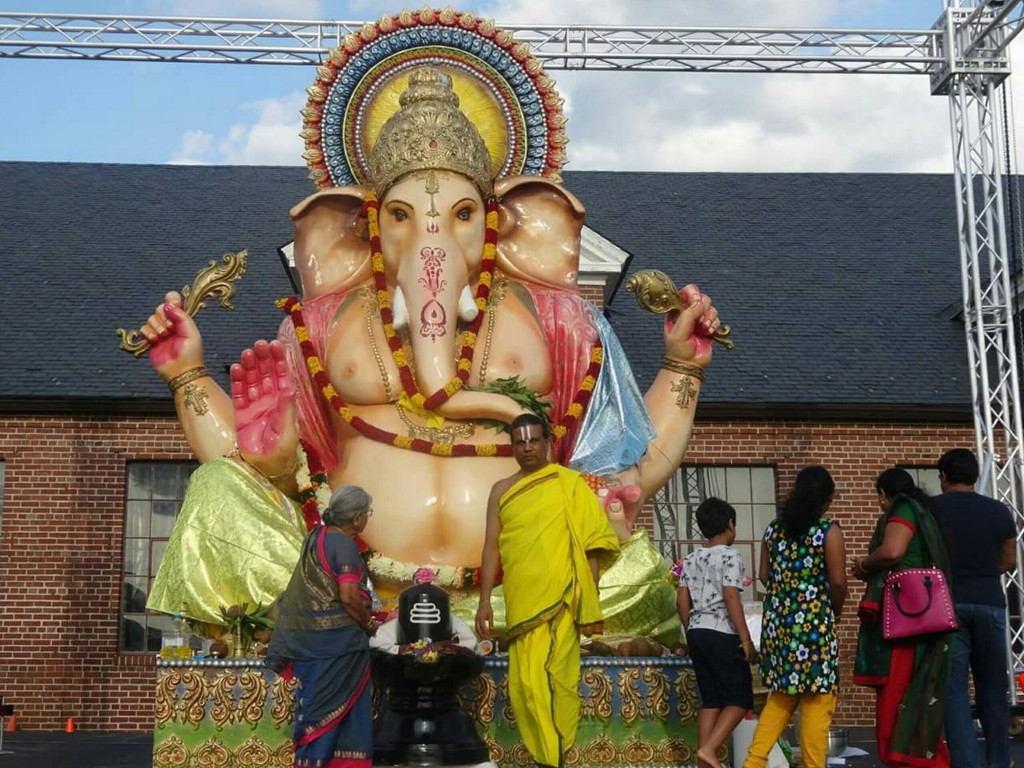 An awe-inspiring 20-foot Ganesha idol from Kolkata, India, is drawing devotees to a ten-day festival which opened August 25 at the Workhouse Arts Center in the Washington area